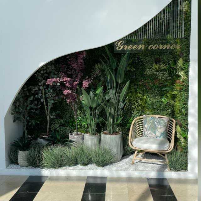 background cover image